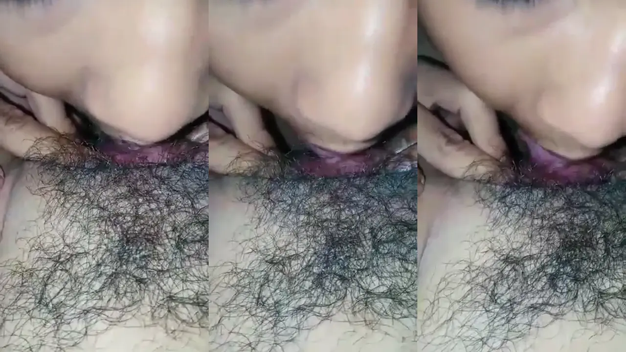 jembut lebat ayang membuat kontolku tegang